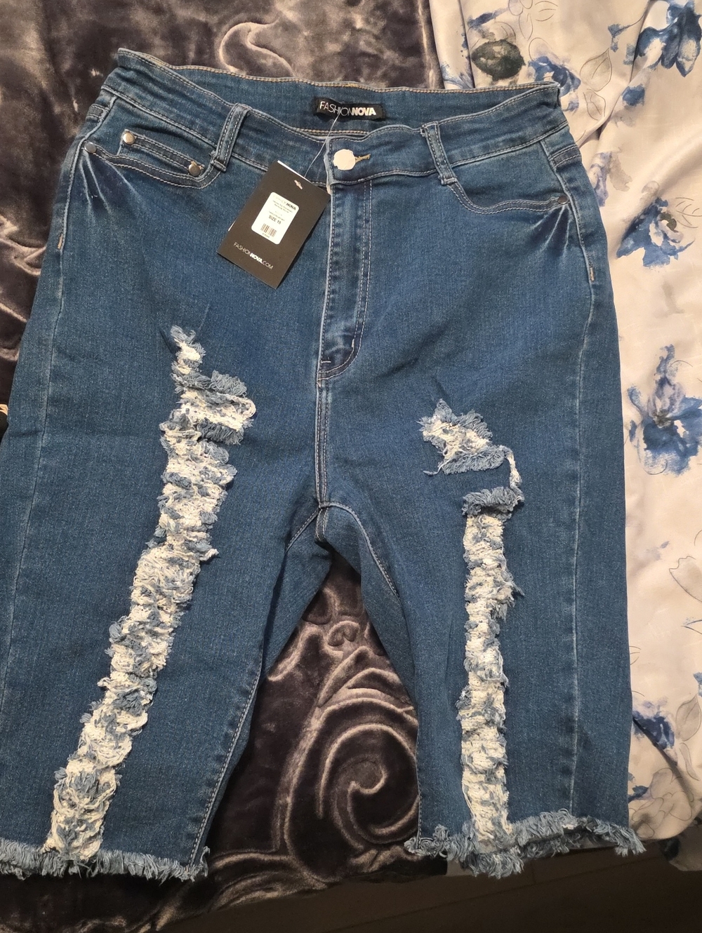 Fashion Nova Women's Mid-Blue Distressed High-Rise Jeans
